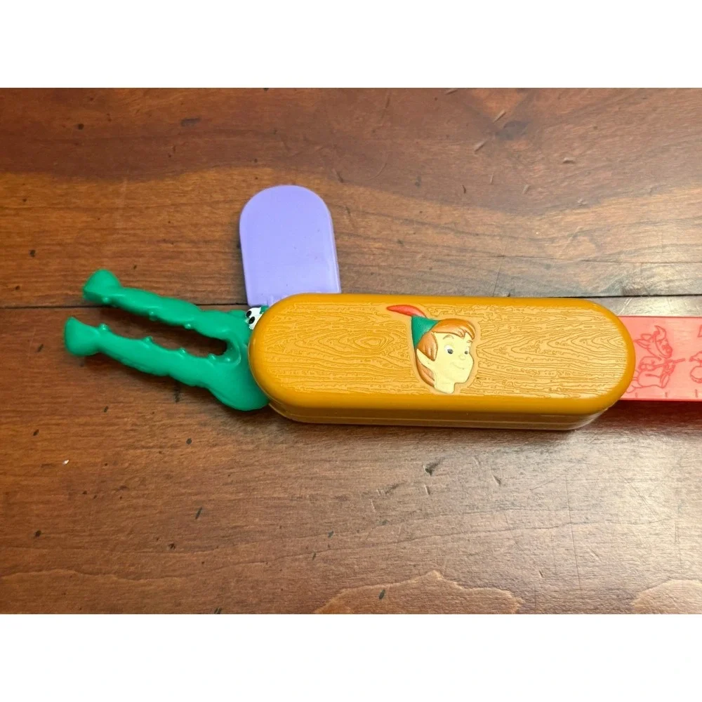 Vintage Disney McDonalds Peter Pan Plastic Folding Pocketknife Knife Toy